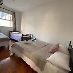 Ampla Residência, Vila Olímpia